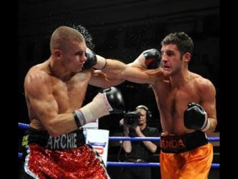Martin Murray vs Cello Renda background