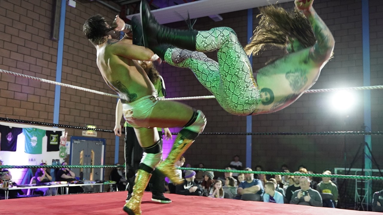 Full Match - Redmond Vs. Steven Carvel - Titanic Wrestling background