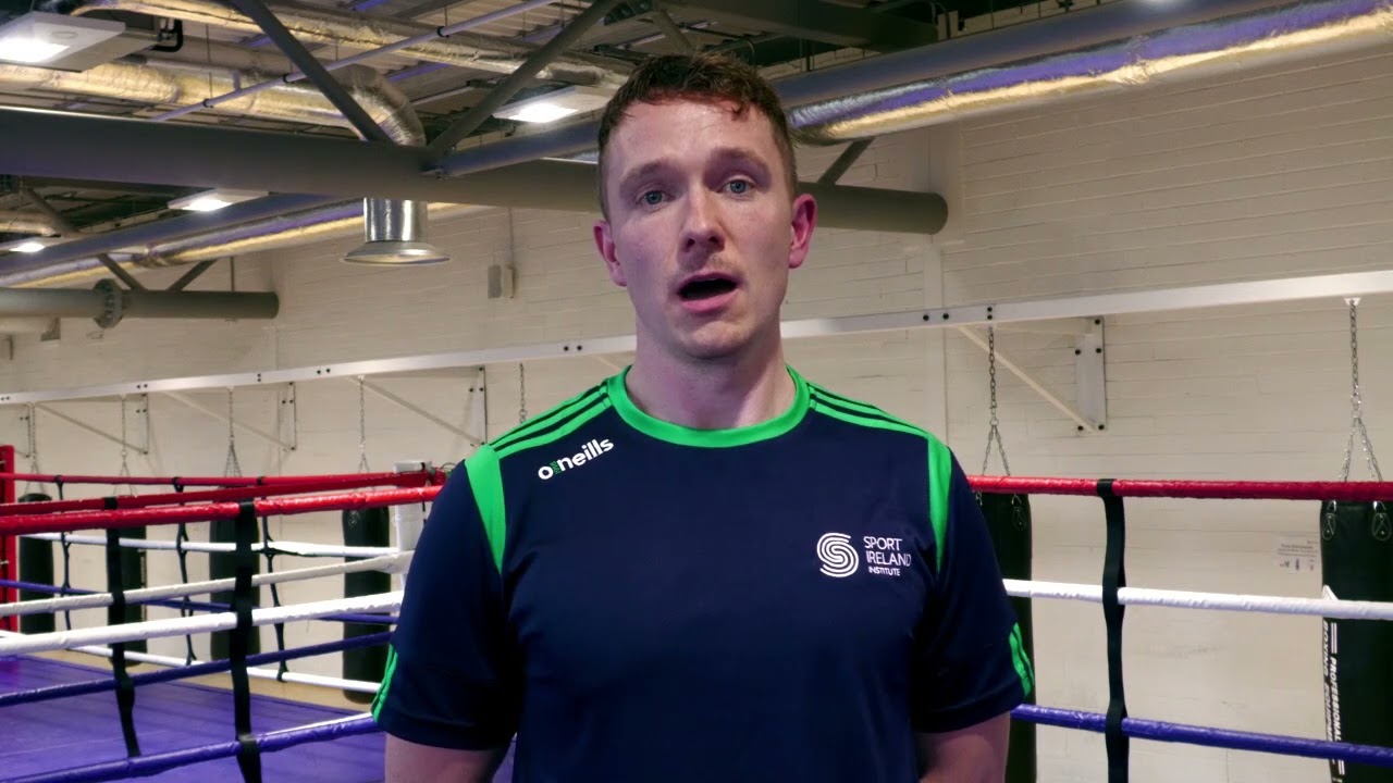 Bitesize Boxing Nutrition: Hydration background