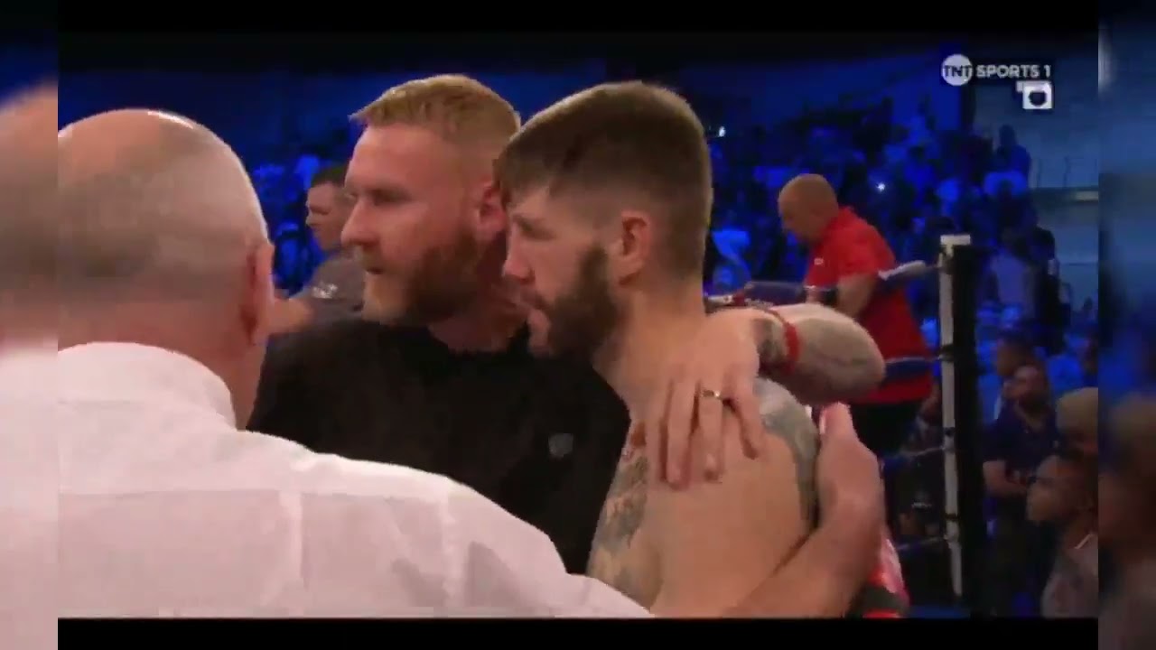 Liam Davies vs Jason Cunningham 29 07 2023 background
