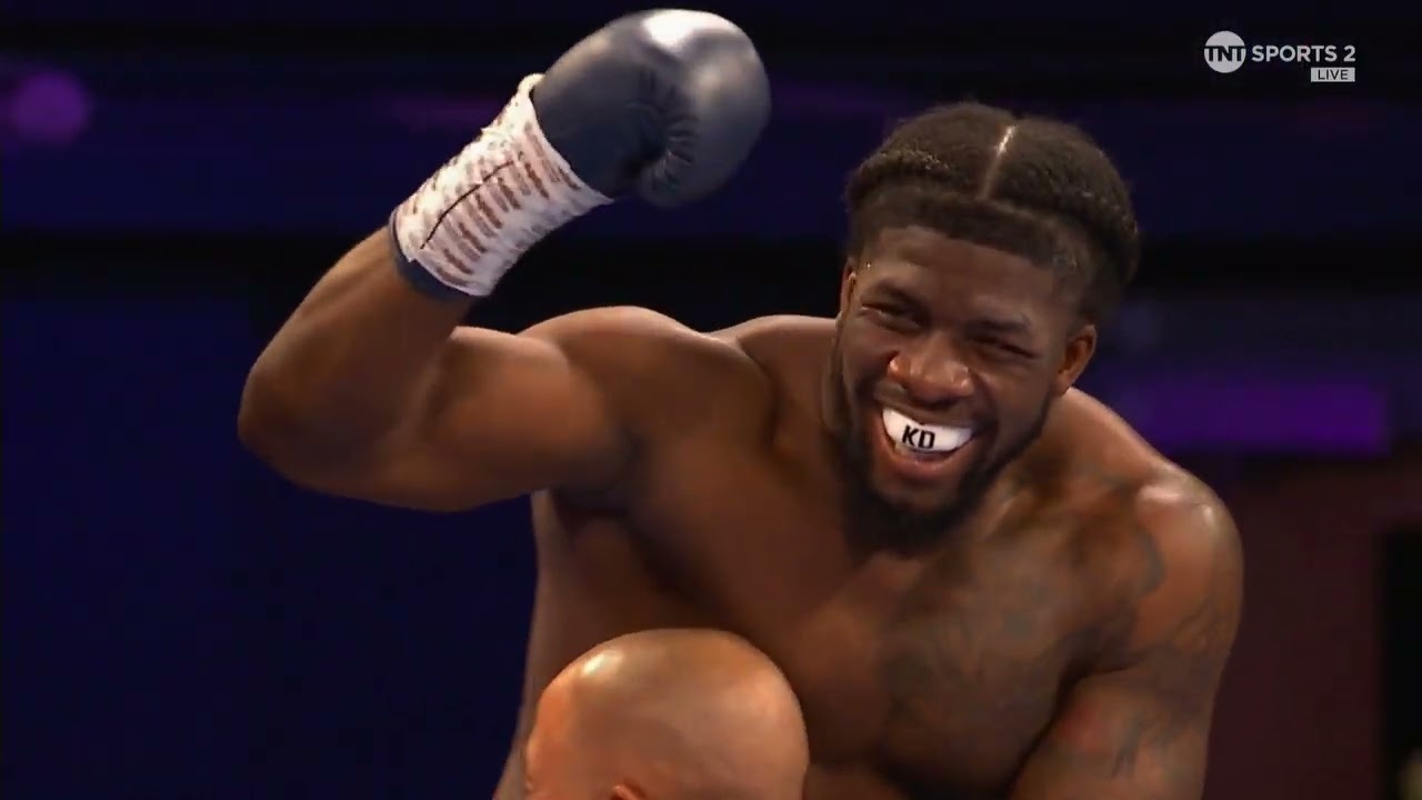 David Adeleye vs Solomon Dacres background