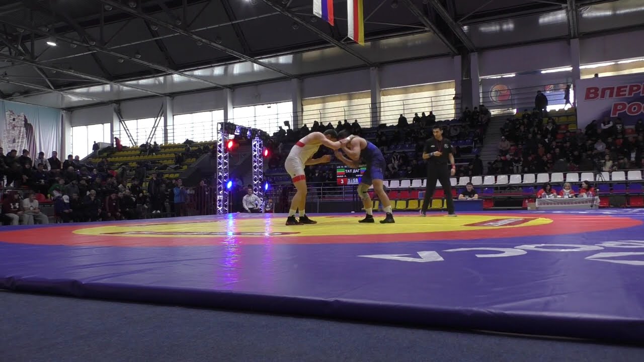 Леон Малия (Татарстан) - Магомед Улубиев (Дагестан)