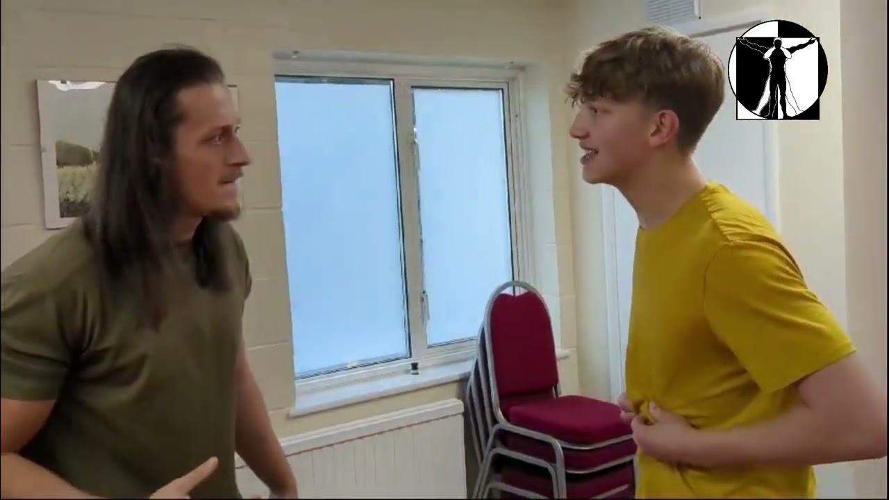 Bruce Bravo vs Raymond O'Reilly background
