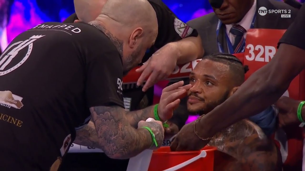 Eithan James vs Jermaine Osbourne Edwards background