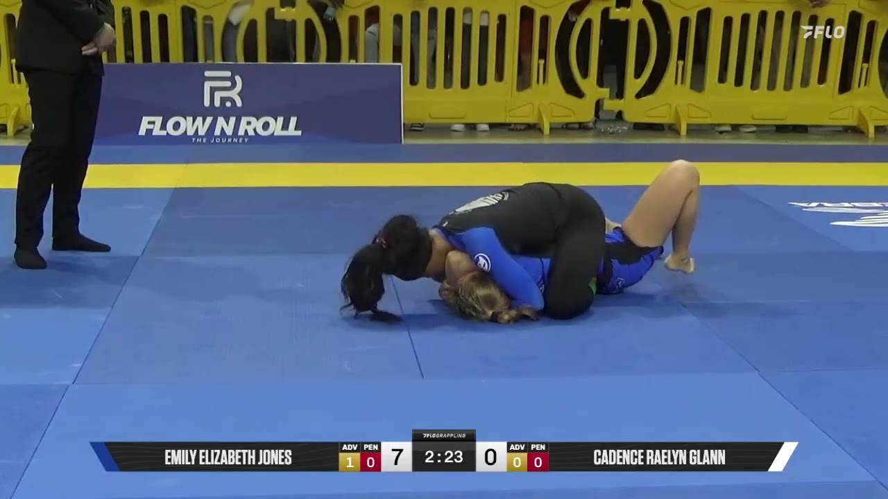 Cadence is mounted for 5 minutes and cannot free itself.