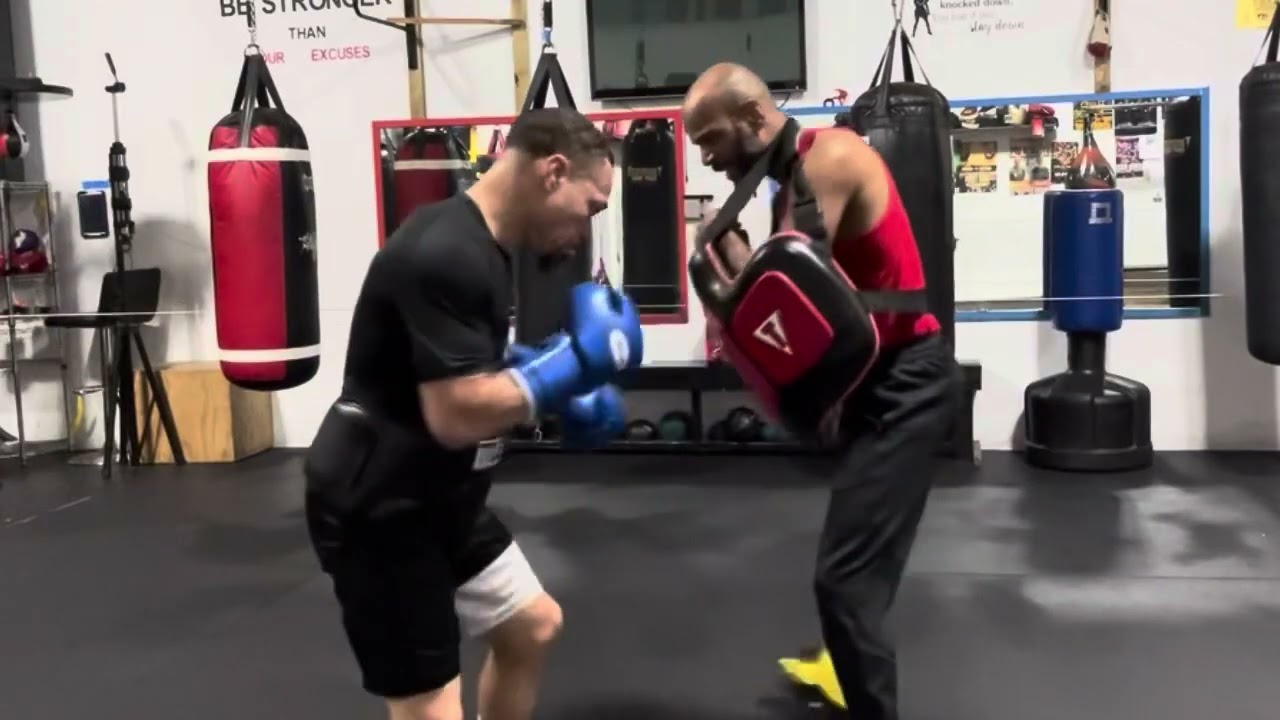 Mastering Body Punches. Building Endurance & Generating Power. Boxing Gym Near You. Oviedo Orlando