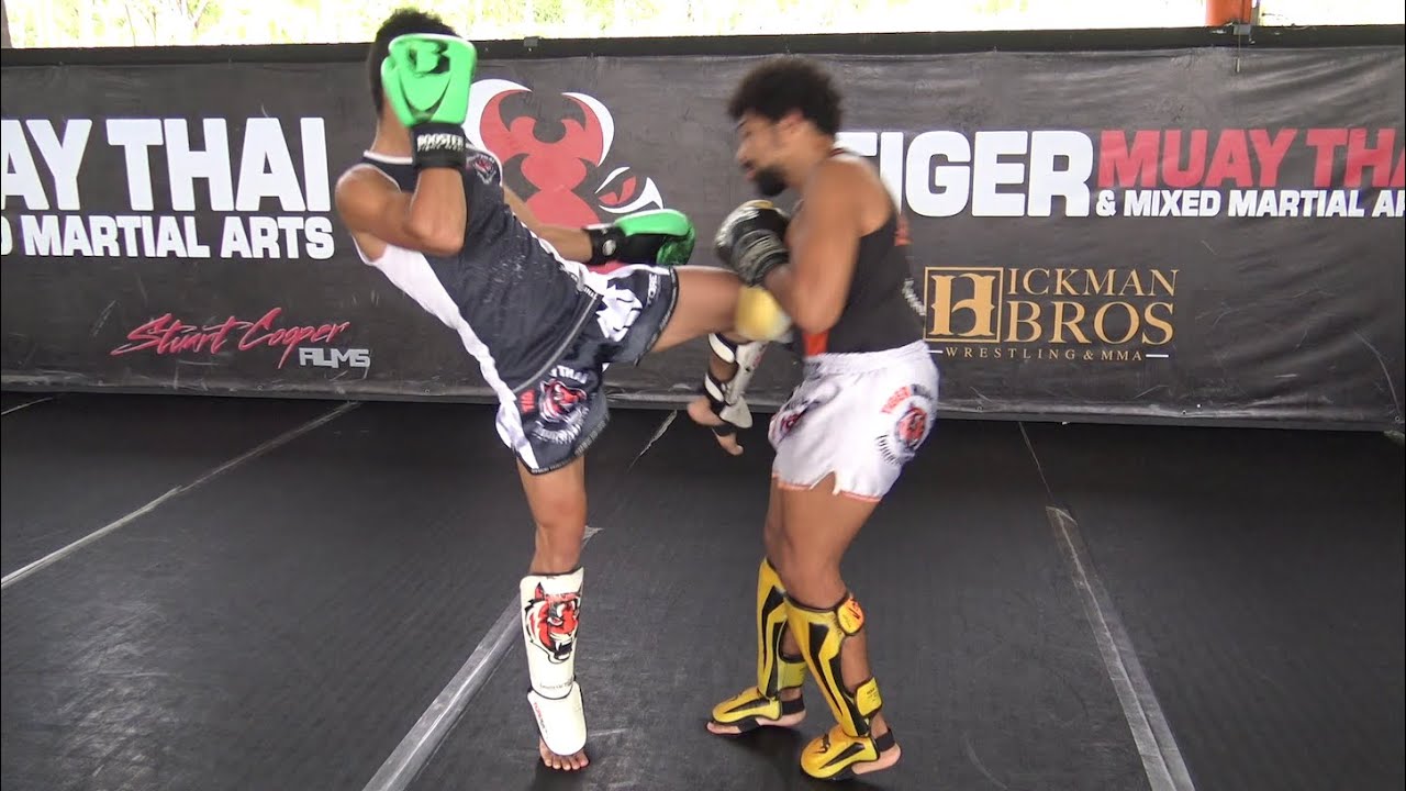 Tiger Muay Thai Technique: Fabricio Andrade teaches one of his favourite combinations