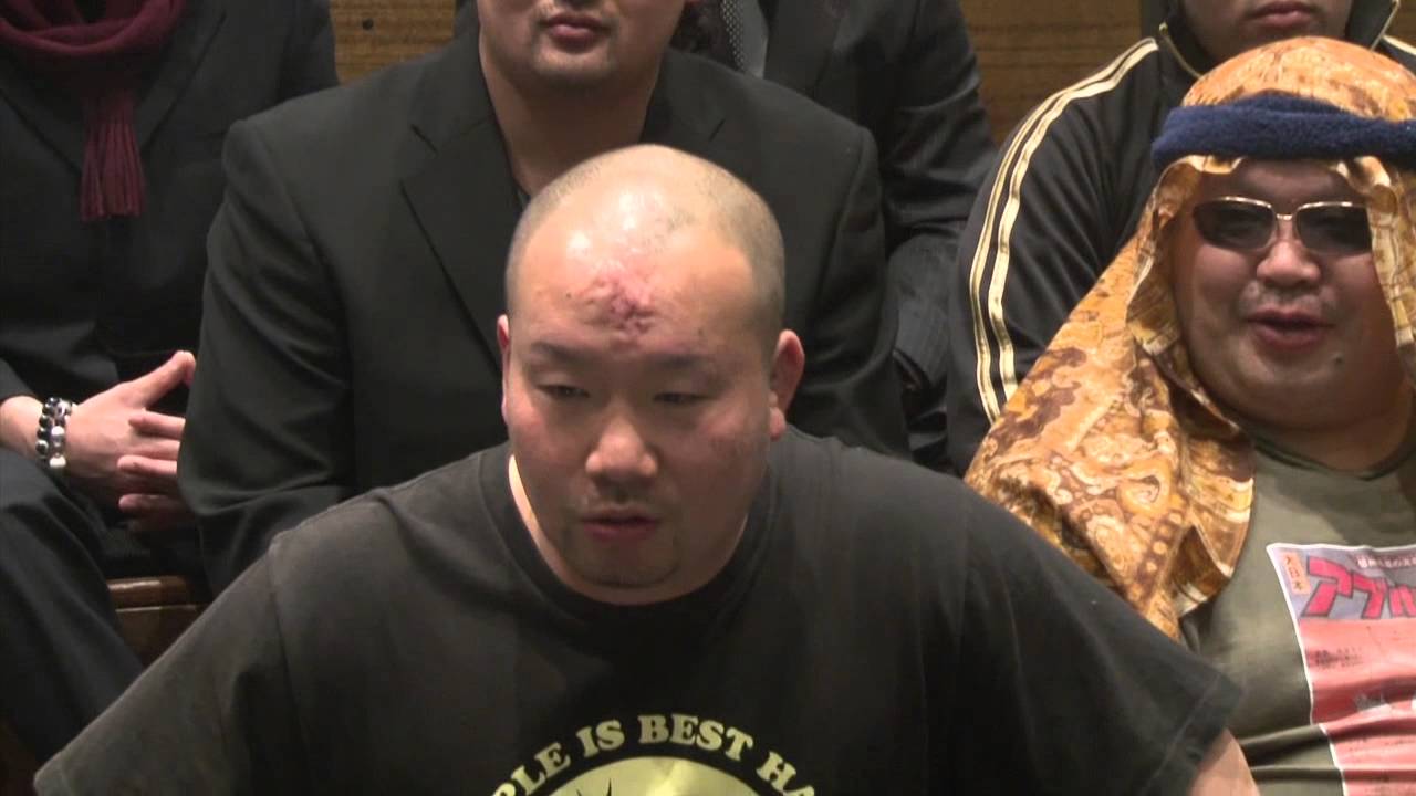 一騎当千参戦選手会見 background