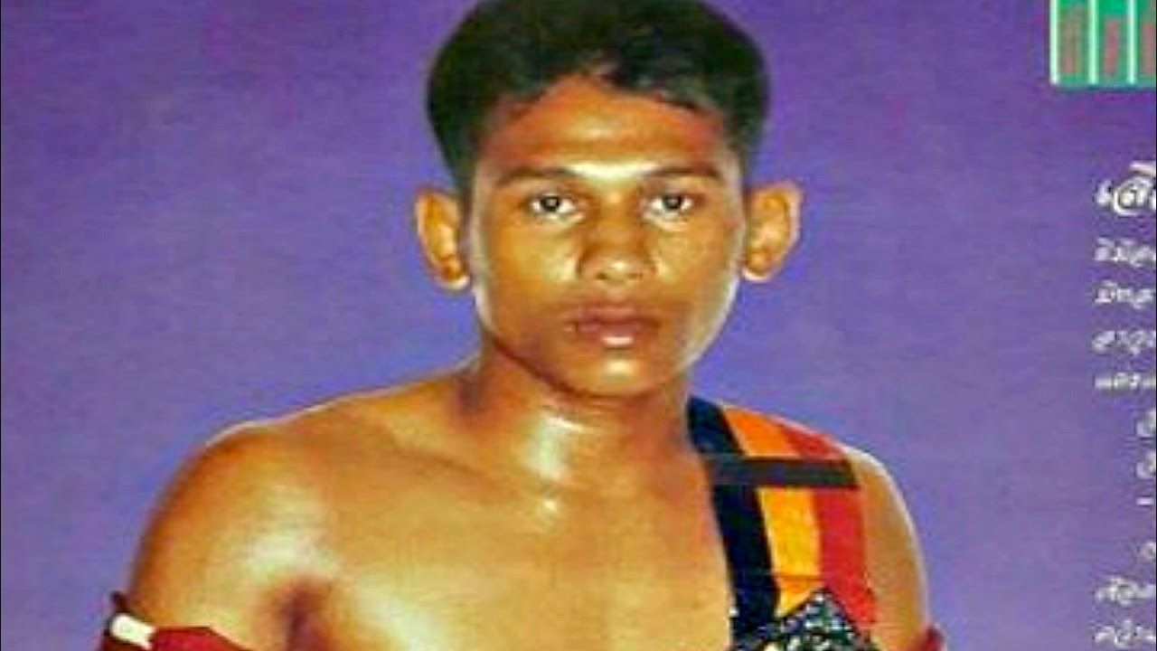 Kasemlek Kiatsiri Highlight (เกษมเล็ก เกียรติสิริ) - Raja Legend | Muay Thai Technician background
