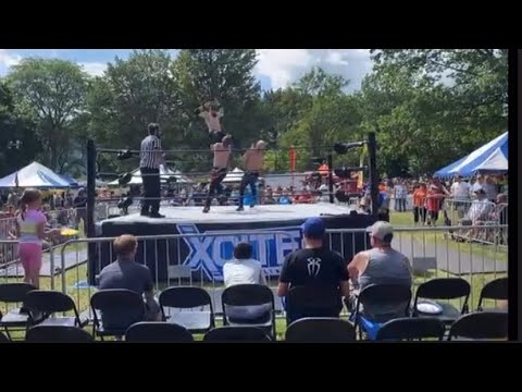 CXR vs xEdgeOfHopex (Spiedie Fest Highlights) background