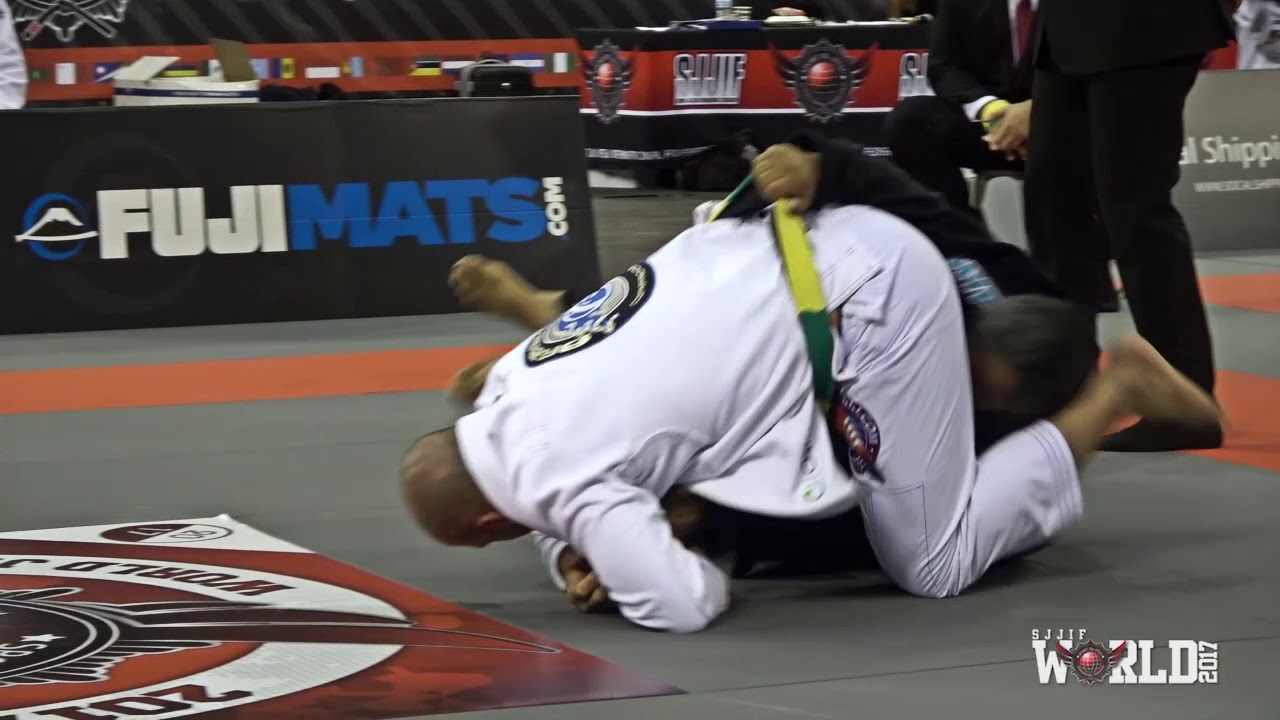 EFRAIN RODRIGUEZ VS MARCOS ESCOBAR