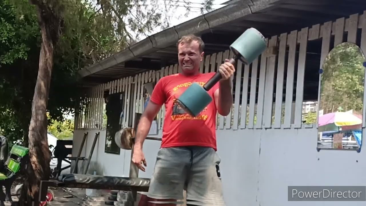 Feel the Pain in This Intense Street Gym Workout in Pattaya, Thailand! background