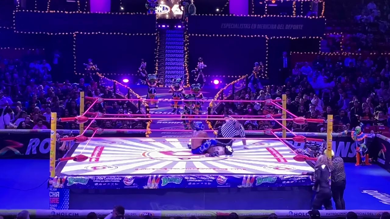 Cuadrangular por el Rey del Inframundo: Adrenalina Vs Difunto Vs Villano III Jr. Vs Guerrero Maya Jr background