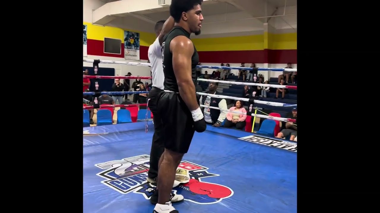 Amateur Heavyweights Davin (RED) vs Cedric. The Rematch! 10/26/24. (Robbery Big Time) background