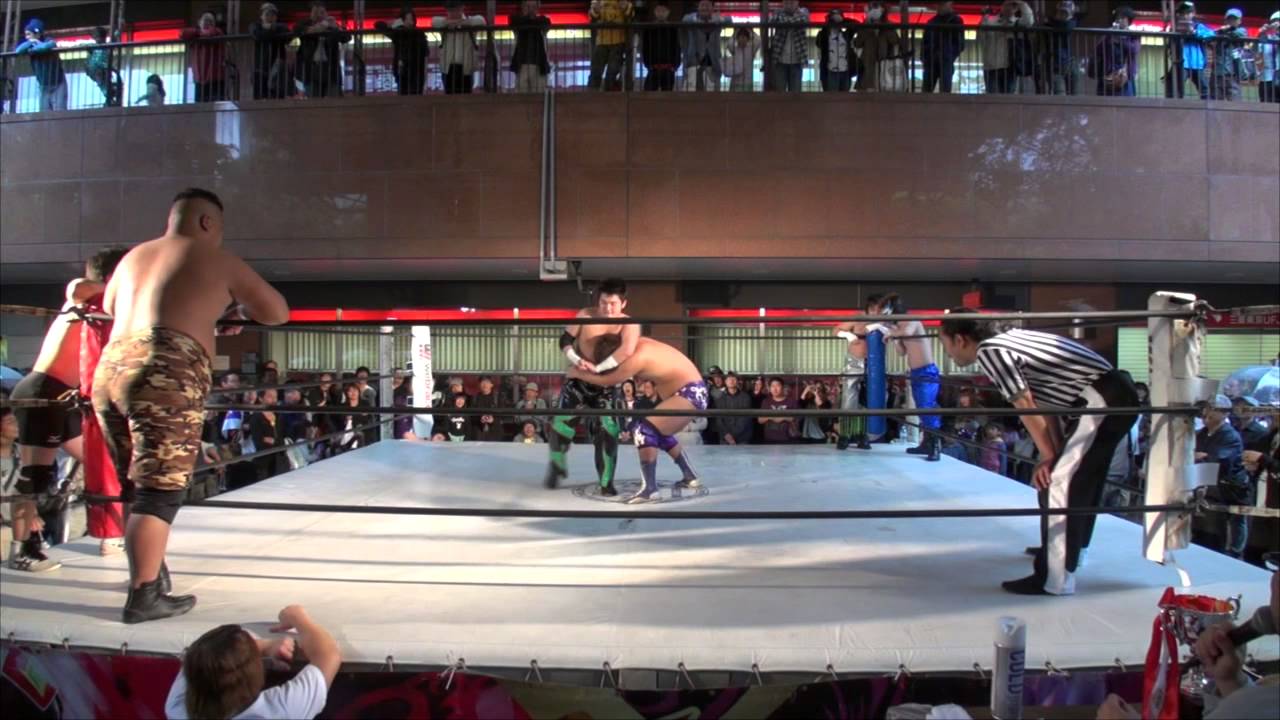 2014.5.5 プロレスリング紫焔 ハイハイタウン二部 セミファイナル background