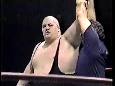 King Kong Bundy vs Jesse Barr and Pat Rose. Georgia 1984 background