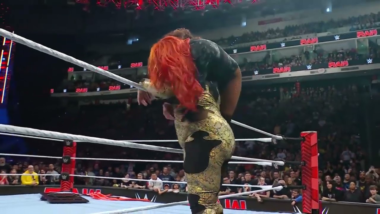 Becky Lynch vs. Nia Jax - Last Woman Standing Match: Raw, March 18, 2024