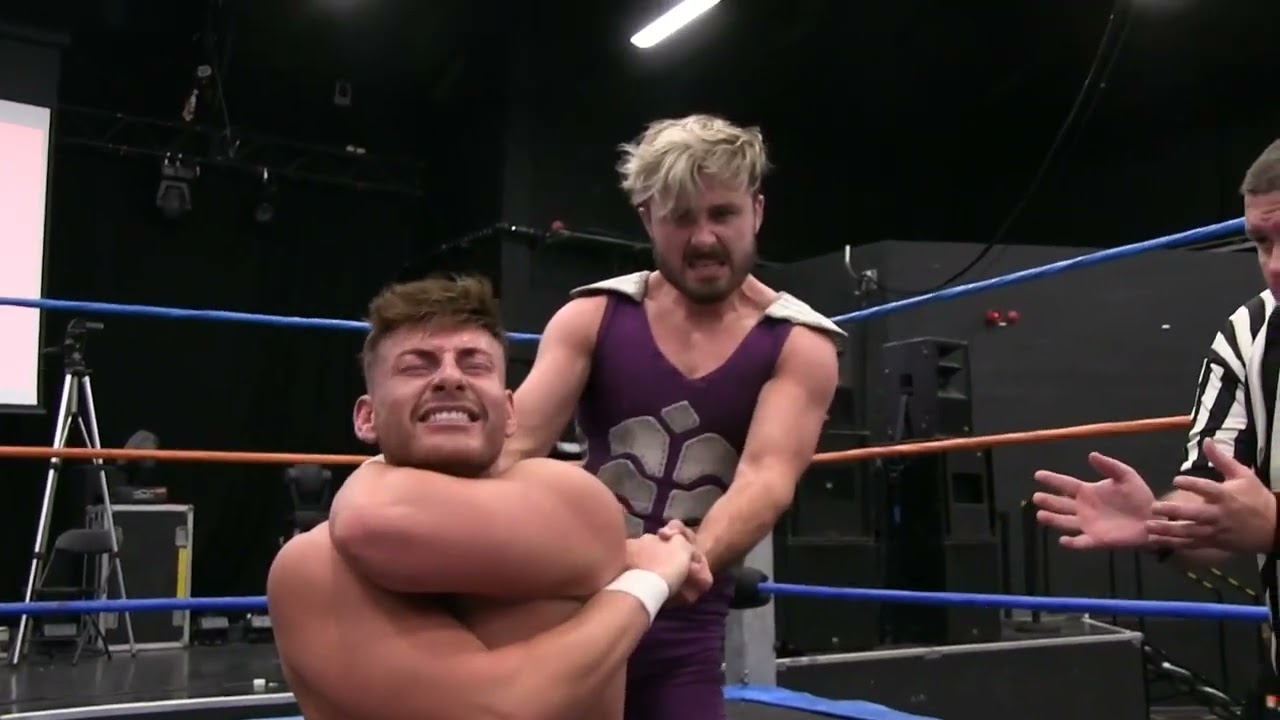 Rossy Rascal vs Joe Blazr background