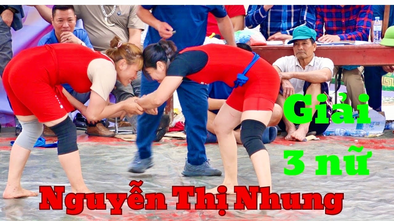 Thúy Thái nguyên giải ba Nữ làng Sàn ,Đấu Vật Traditional Vietnamese women's Wrestling background