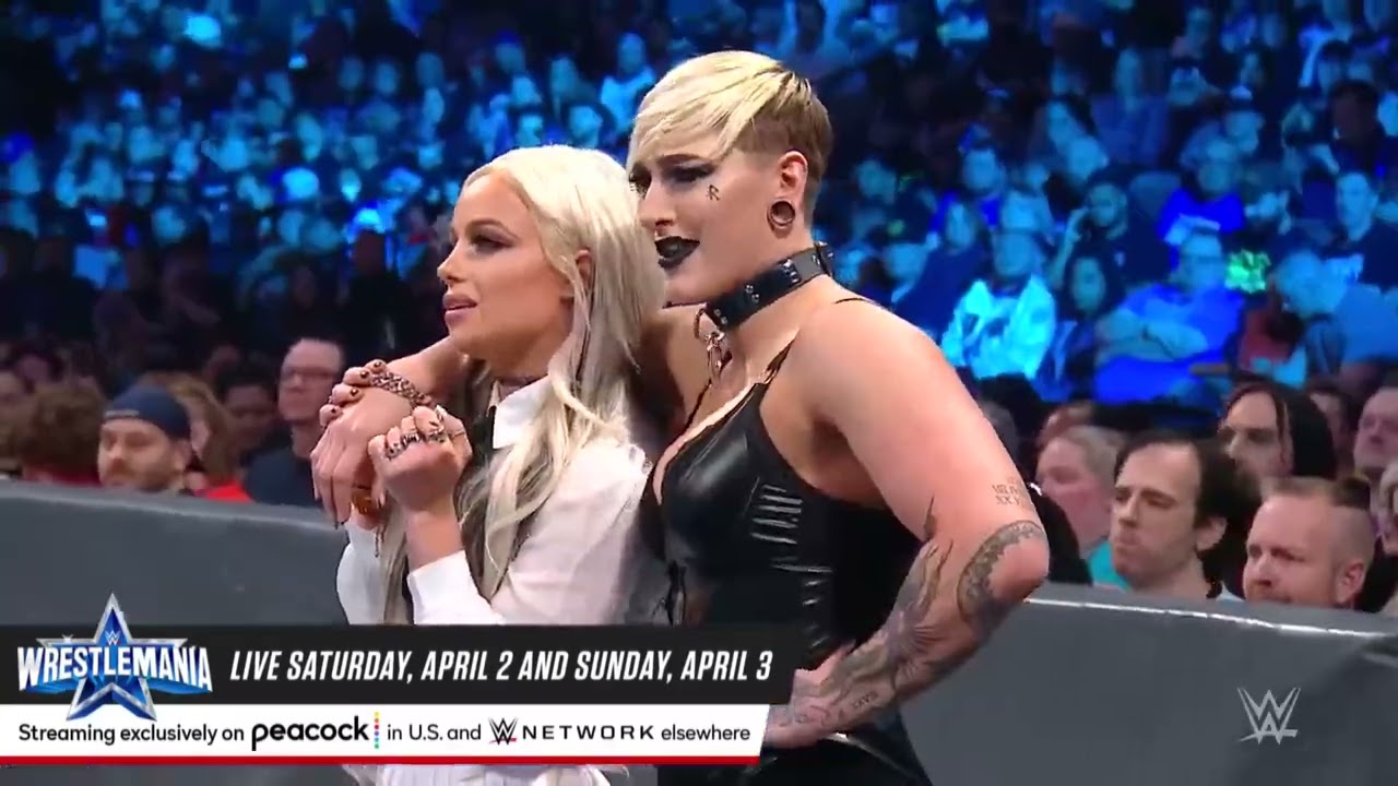 Naomi & Sasha Banks vs. Queen Zelina & Carmella: SmackDown, Apr. 1, 2022