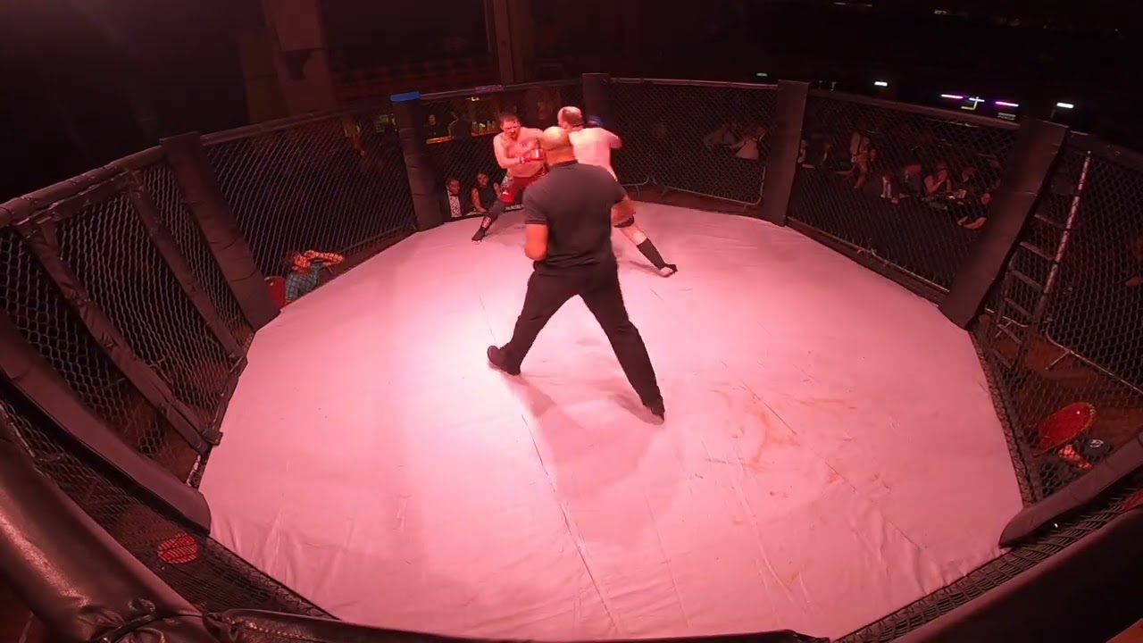 LIVERPOOL | ULTRA MMA | JAMES 'THE CONQUEROR' ARNOLD VS BAD NEWS background