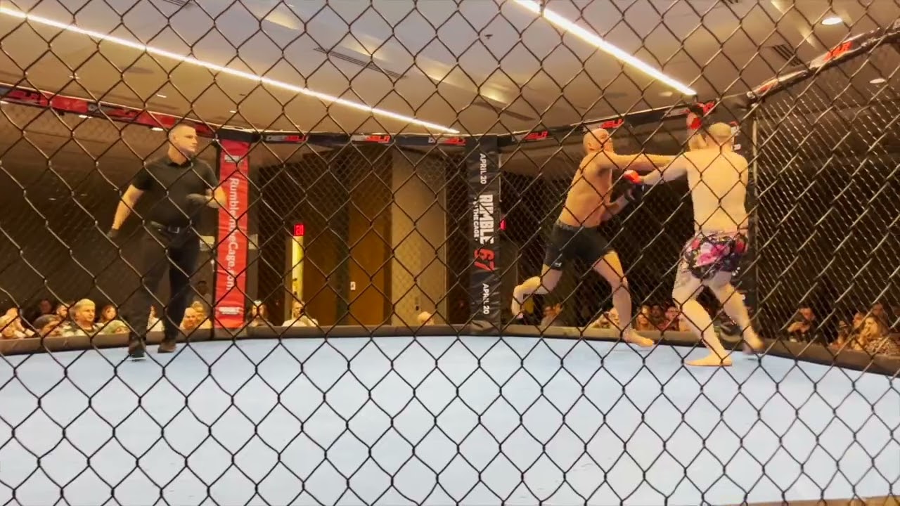 Calgary | ULTRA MMA | ZACK DUNN VS BENJAMIN ROBERTS background