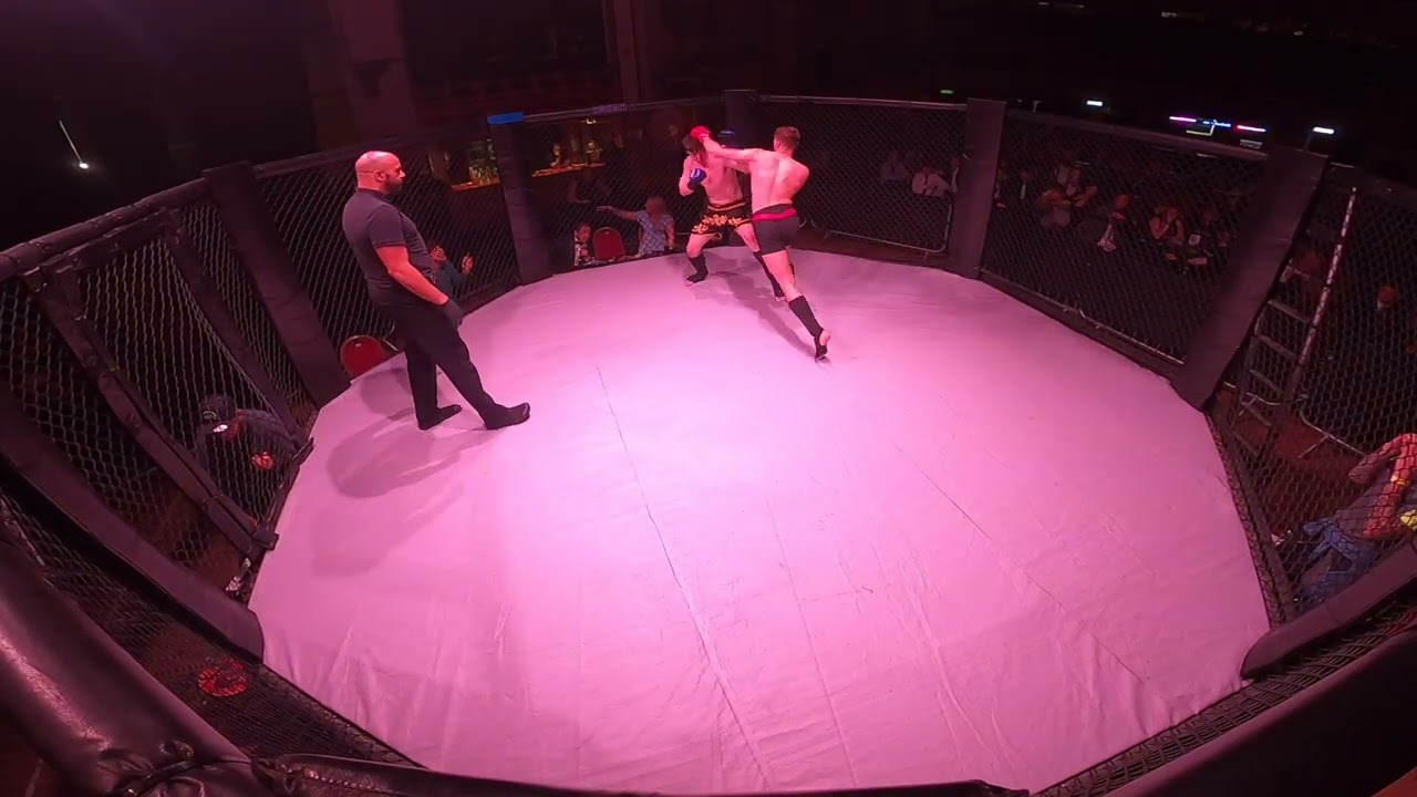 LIVERPOOL | ULTRA MMA | MICK VS THE BAZOOKA background
