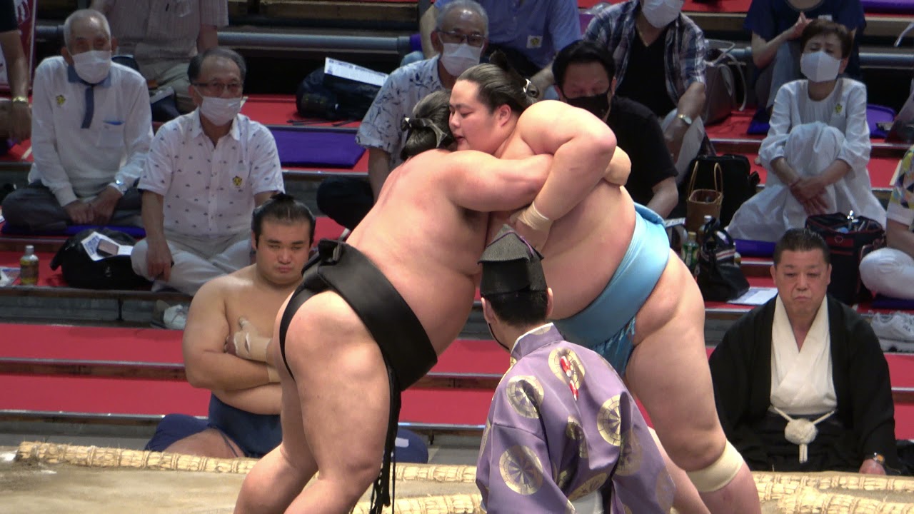 Kotonowaka gets jaws dropping! (July 2021)