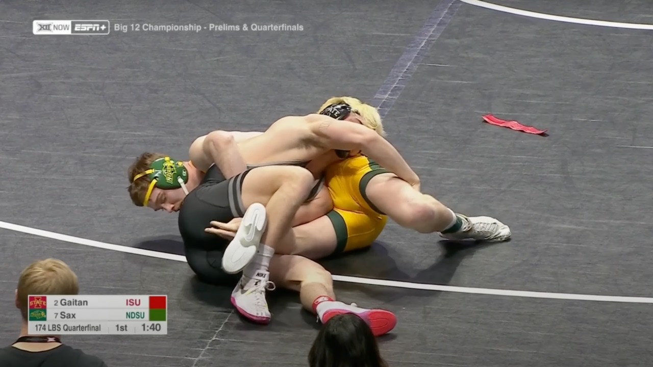 174lbs Gaven Sax (North Dakota State) vsMJ Gaitan (Iowa State) backdrop