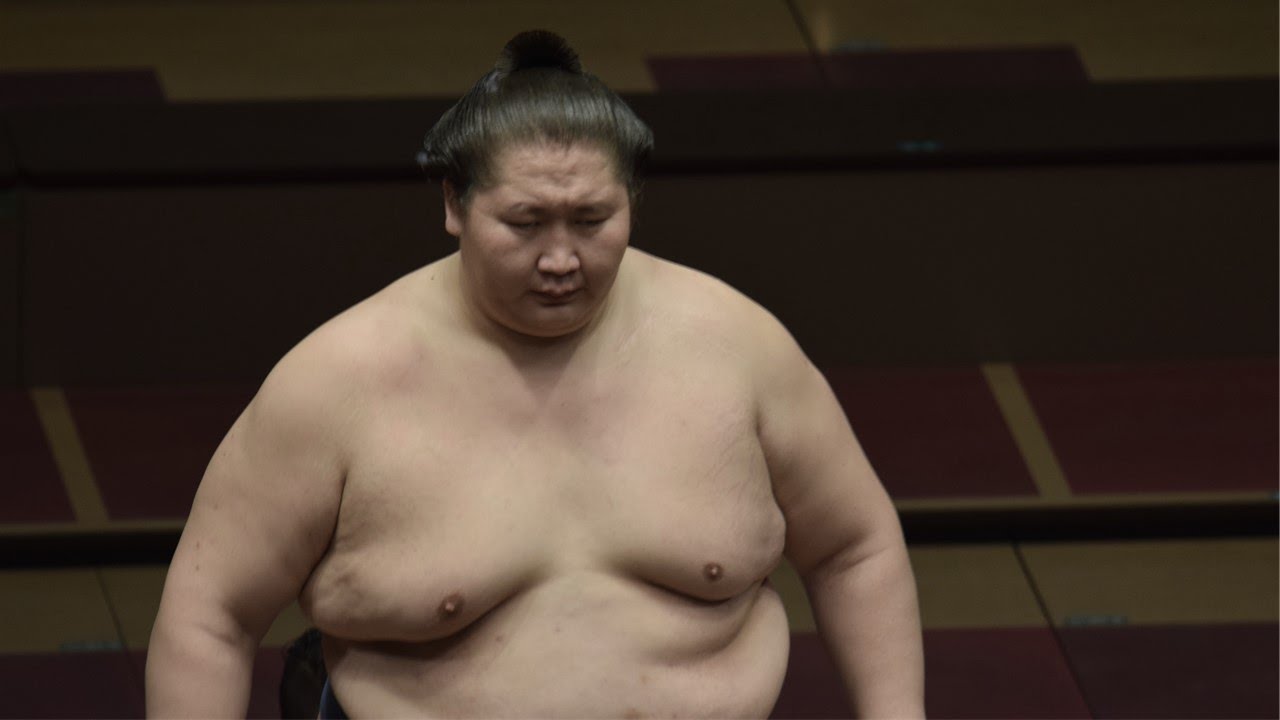 Ichinojo tests positive 1 day after inter-stable background