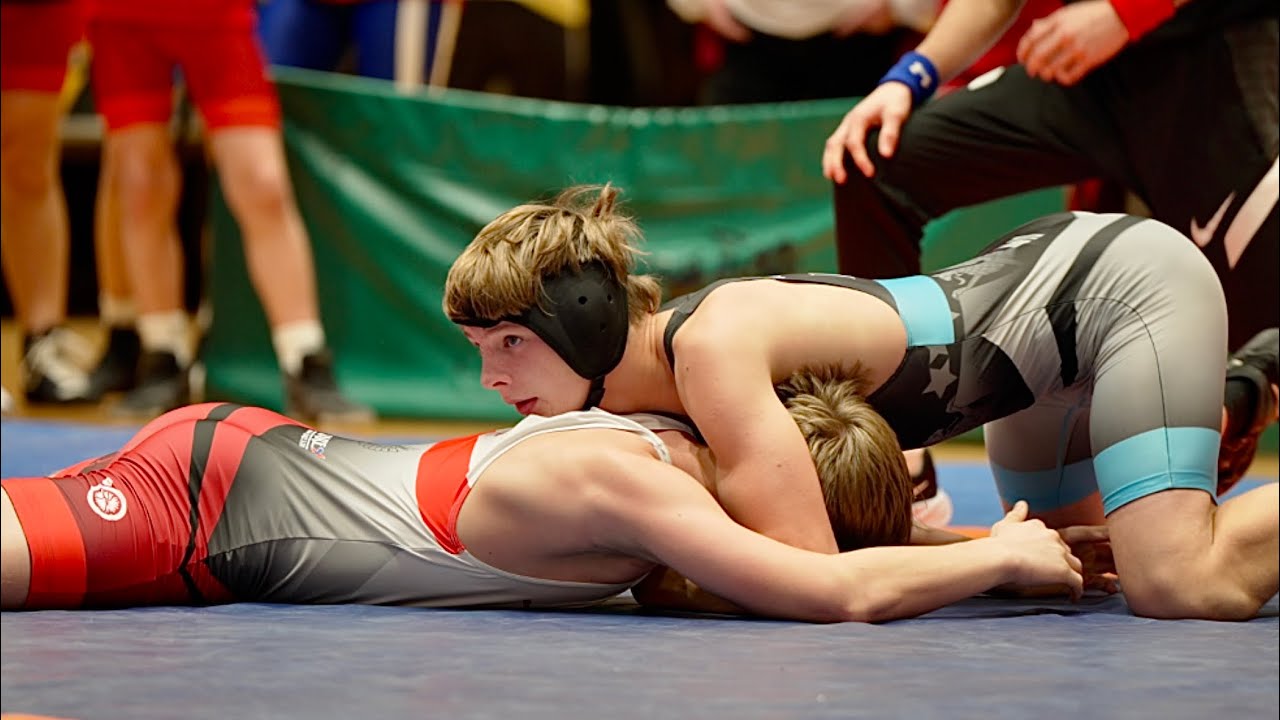 U17 Artjems Selezens (LAT) vs Janis Ruicis (LAT) 68kg. Freestyle boys youth wrestling. background