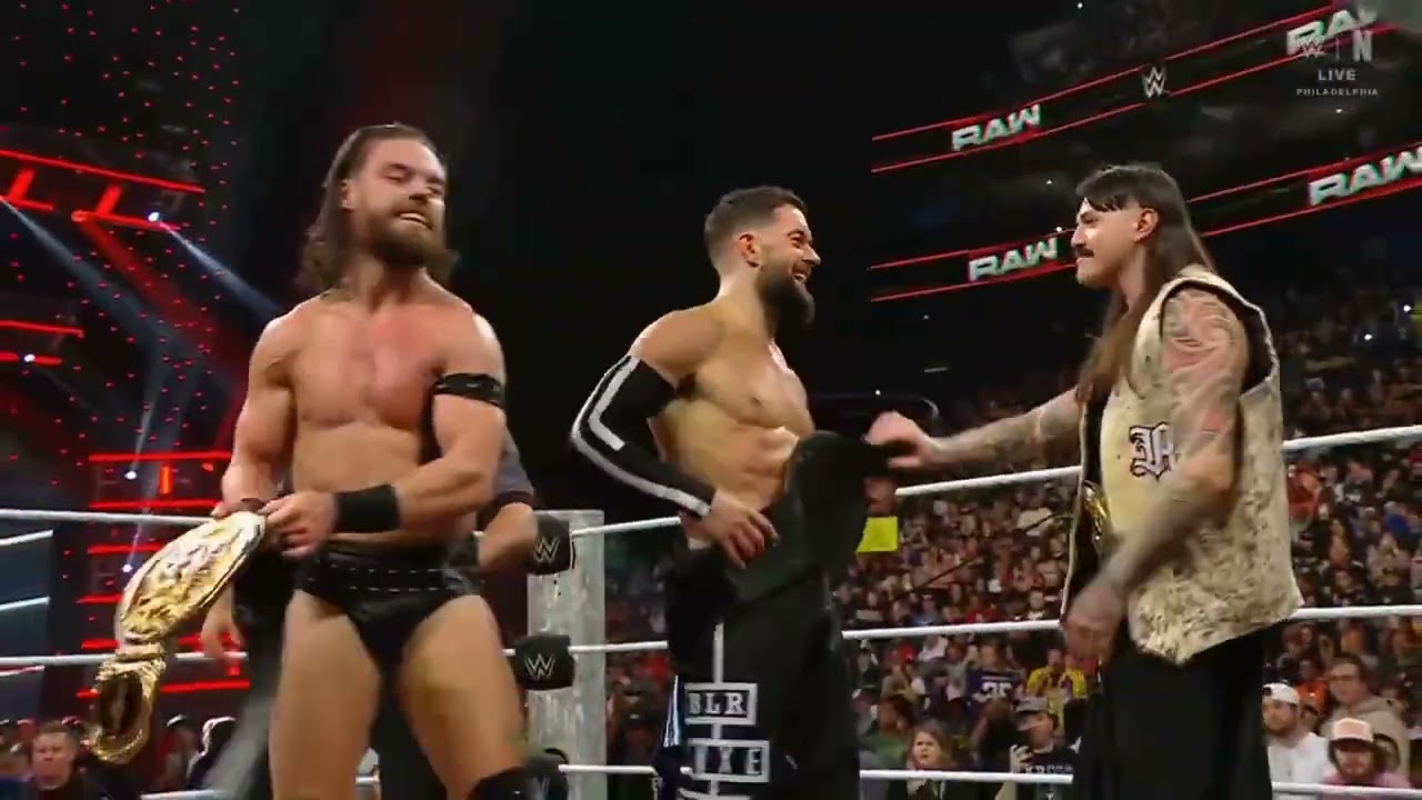 Dragon lee & MR IGUANA vs The Judgement Day_WWE RAW 18 August 2025 background
