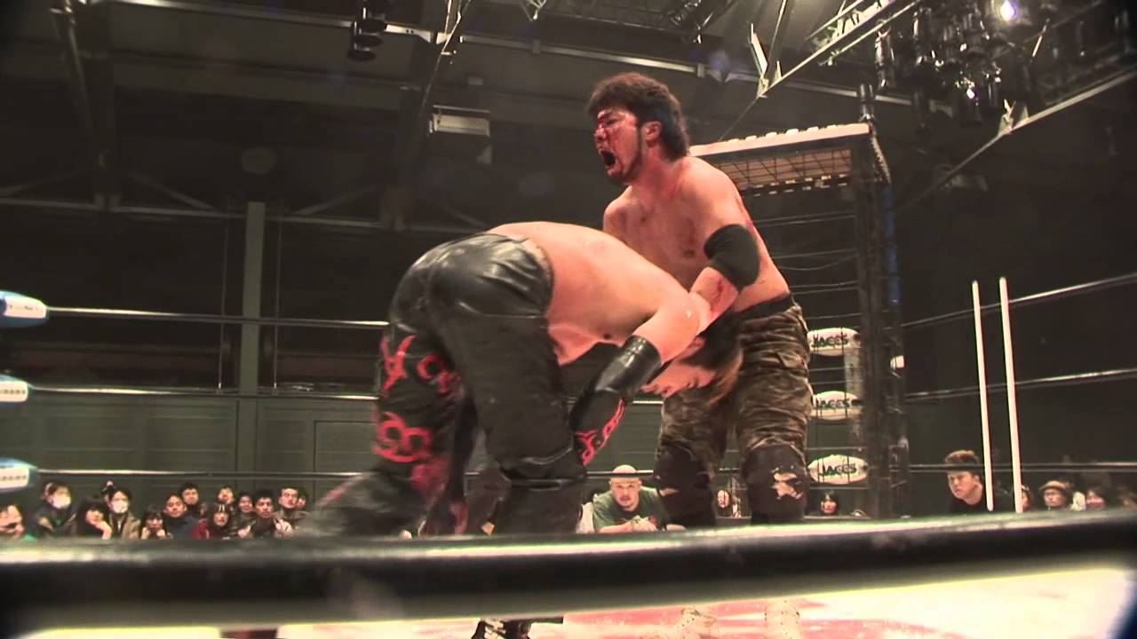 5.1.2013 Isami Kodaka vs. Takumi Tsukamoto