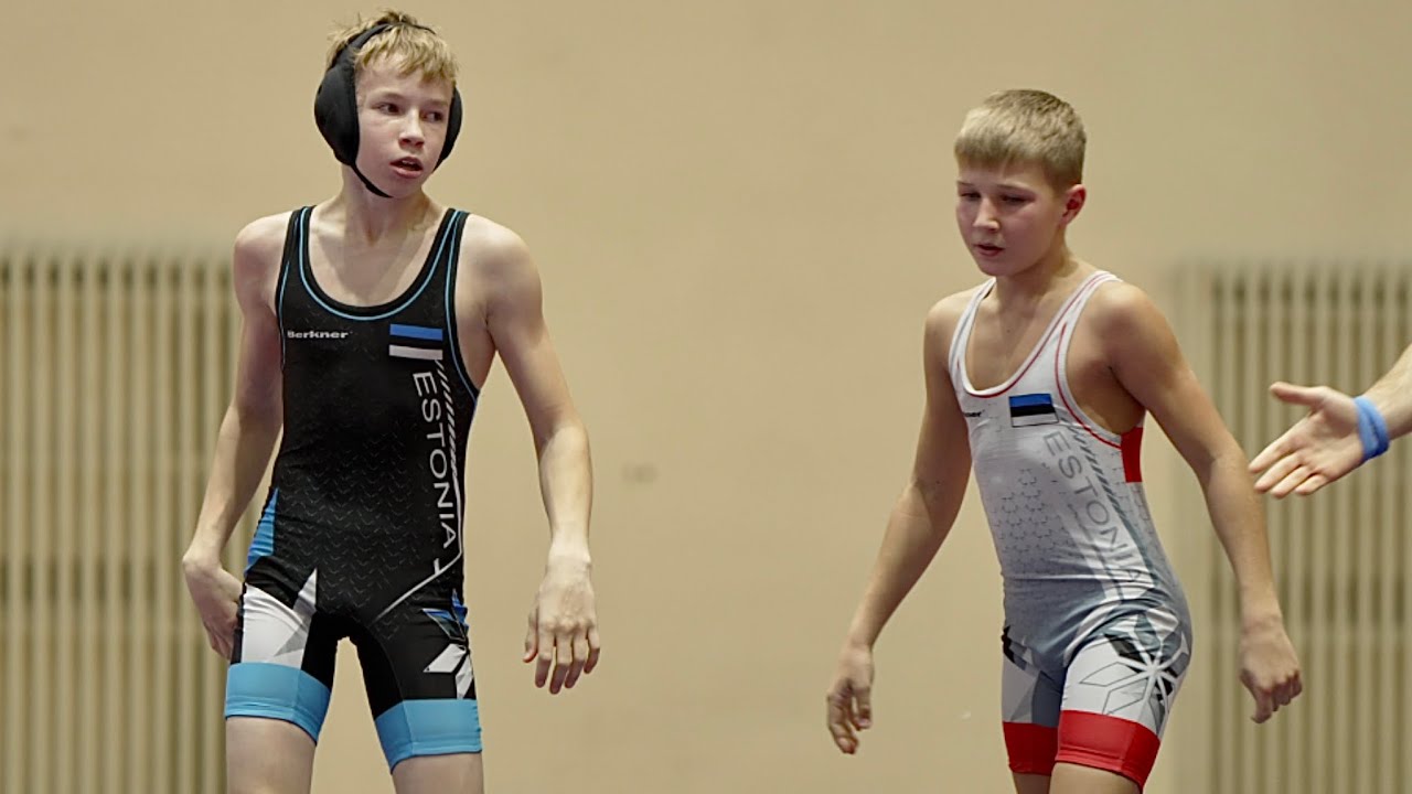 U17 Nikita Gladki (EST) vs Aron Lieberg (EST) 44kg. Freestyle boys youth wrestling.