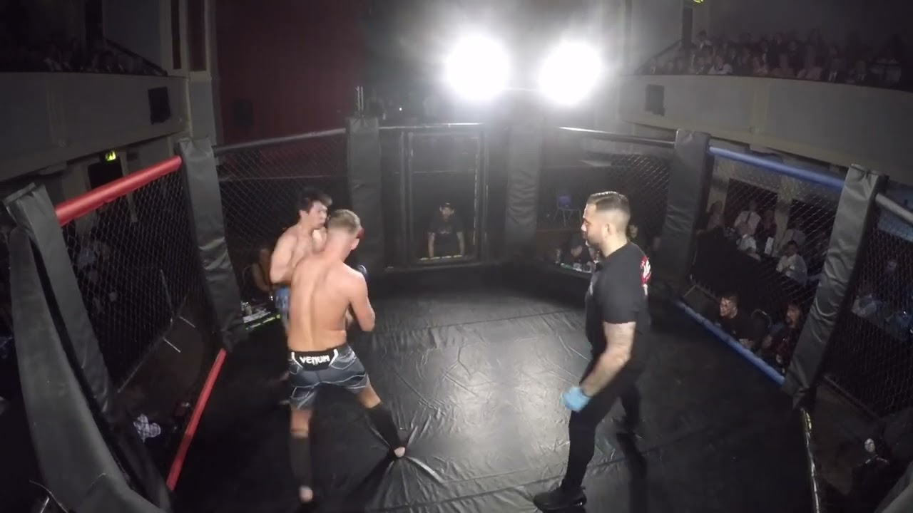 EDINBURGH | ULTRA MMA | ALASTAIR FARQUAAD CHOO VS RYAN TOMMY GUN THOMPSON