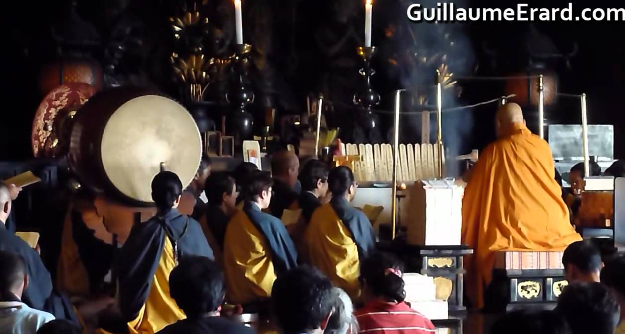 Zen ceremony at Saifukuji (Enoshima Daishi)