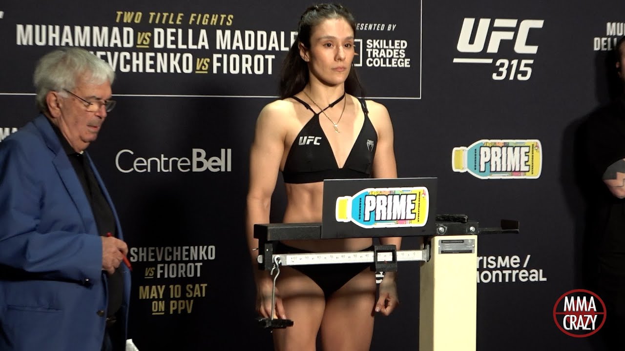 Alexa Grasso weighs in for UFC 315