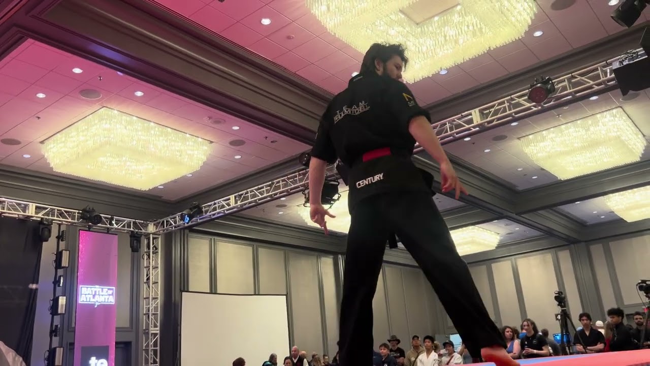 Esteban Tremblay Men's Extreme Forms - Battle of Atlanta 2025 background