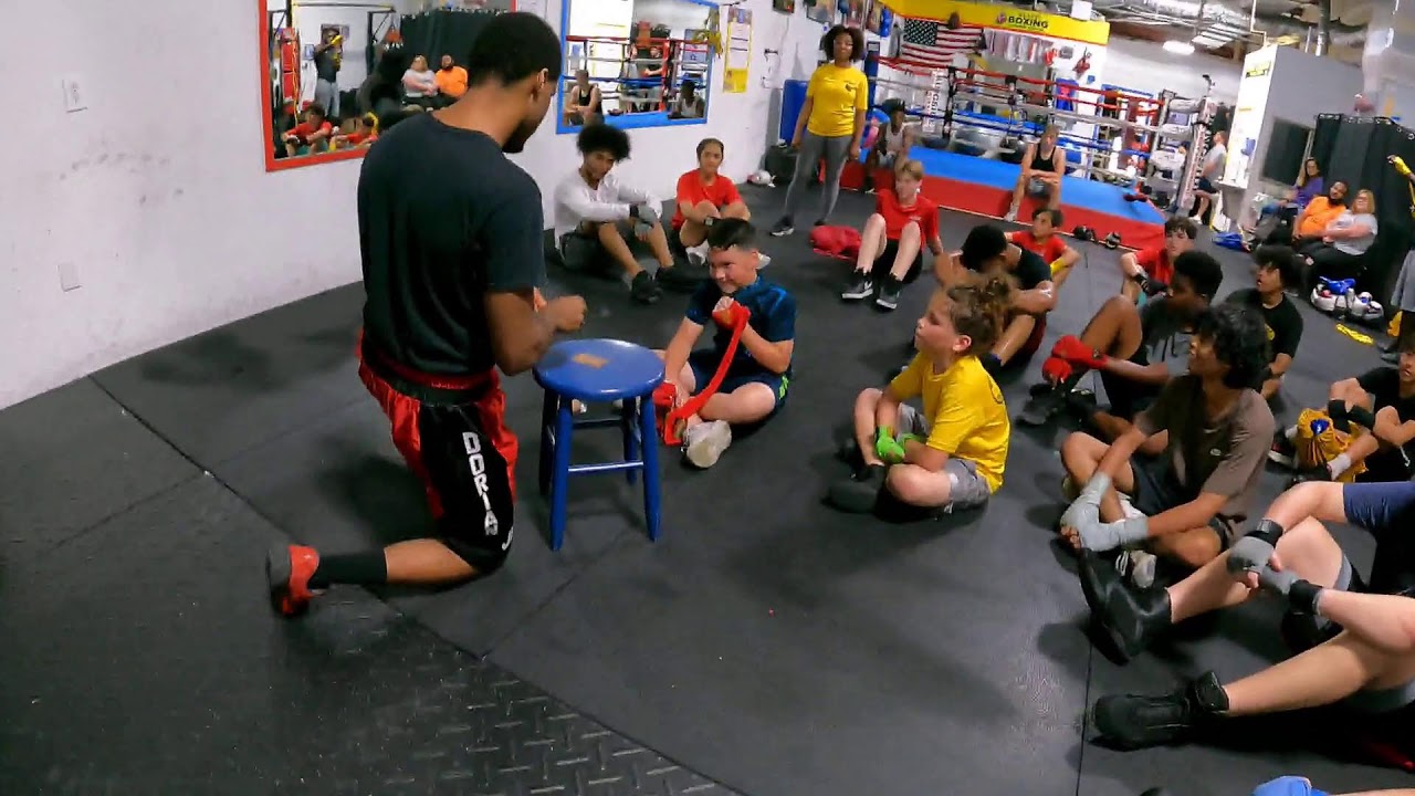 HELPING KIDS IN LEARNING THE ART OF BOXING TO BECOME MORE CONFIDENT