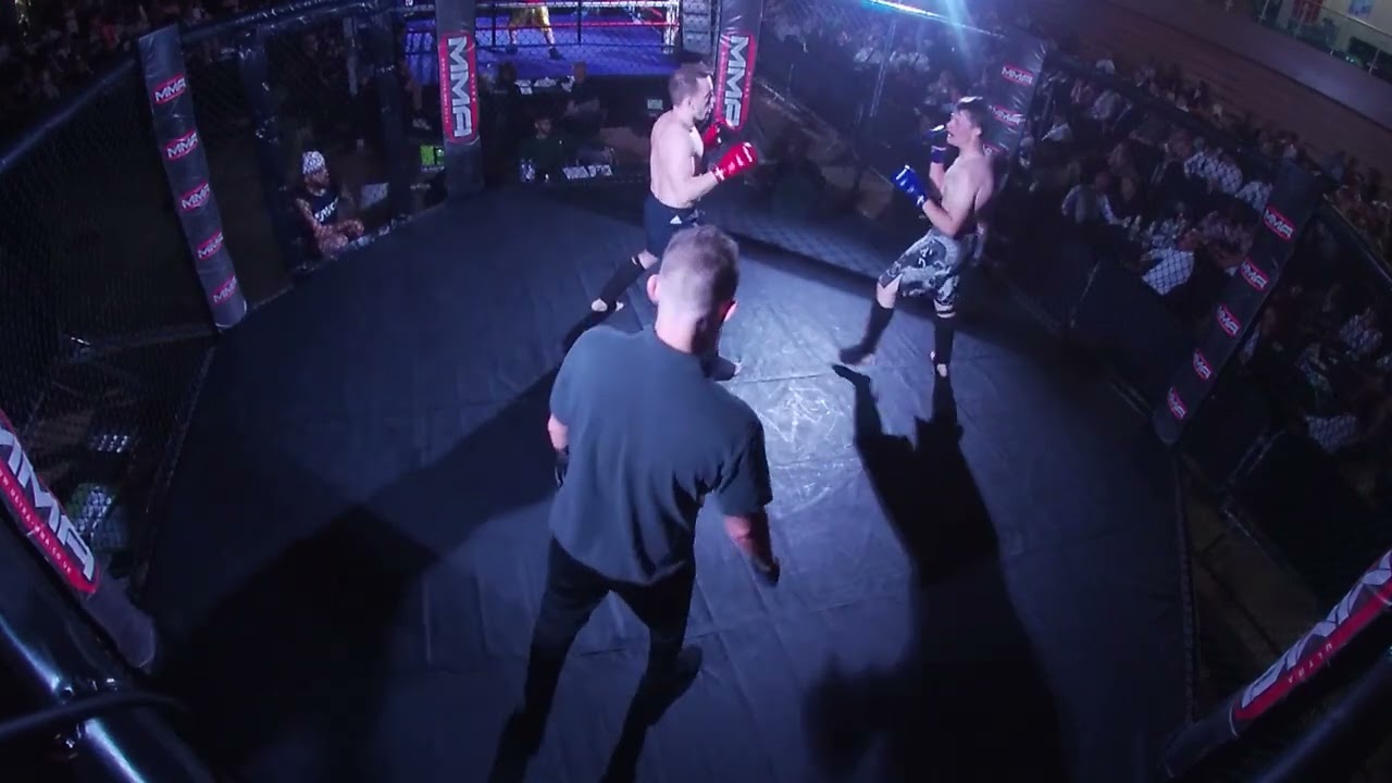 WATFORD | MMA | MYUMYUN EMINOV VS X RAY background