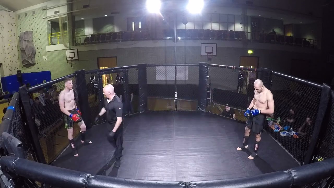 Colchester | ULTRA MMA | ALEX BLAIR VS EMILIAN PARSA