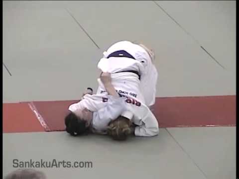 Women's Judo Liberty Bell 2005: Elizabeth Burns Throw background