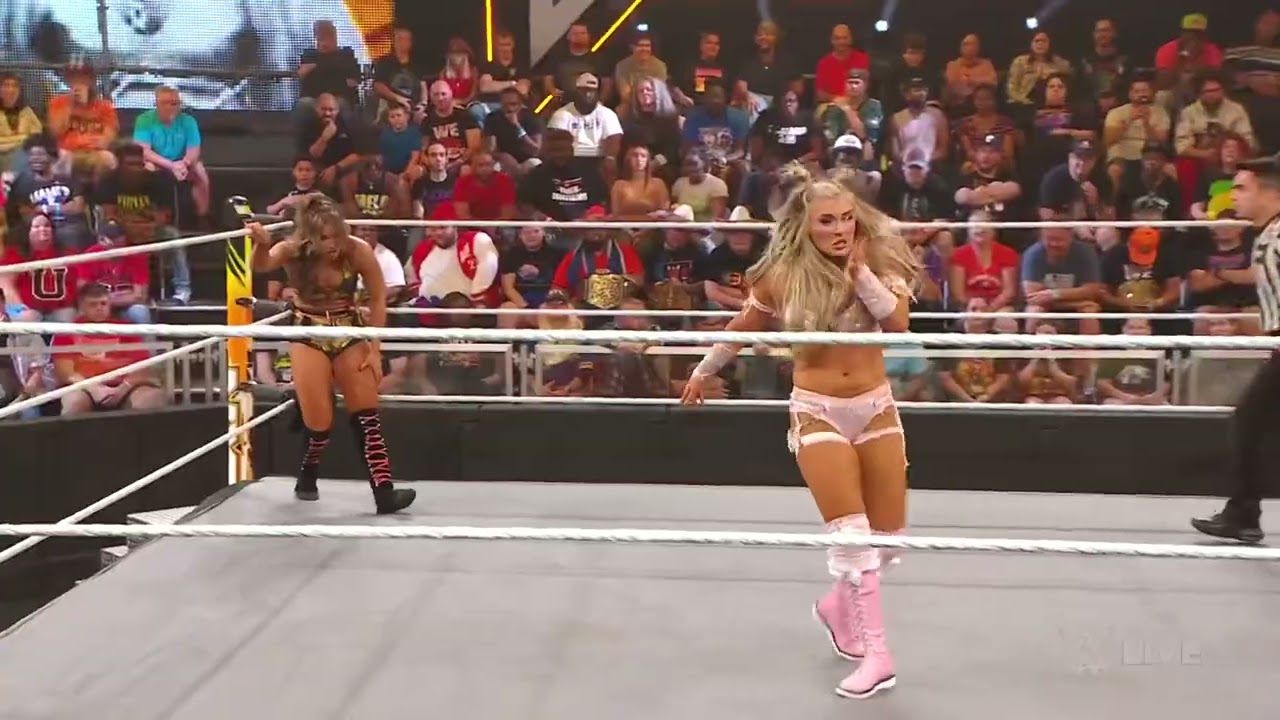 Tiffany Stratton vs. Fallon Henley - Iron Survivor Challenge Qualifying Match: NXT, Nov. 7, 2023 background