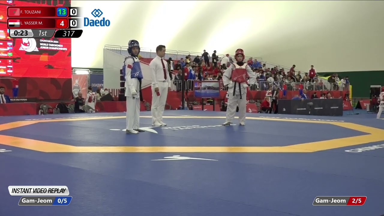 317 Round of 32 Women 44kg MAR F TOUZANI EGY L YASSER M