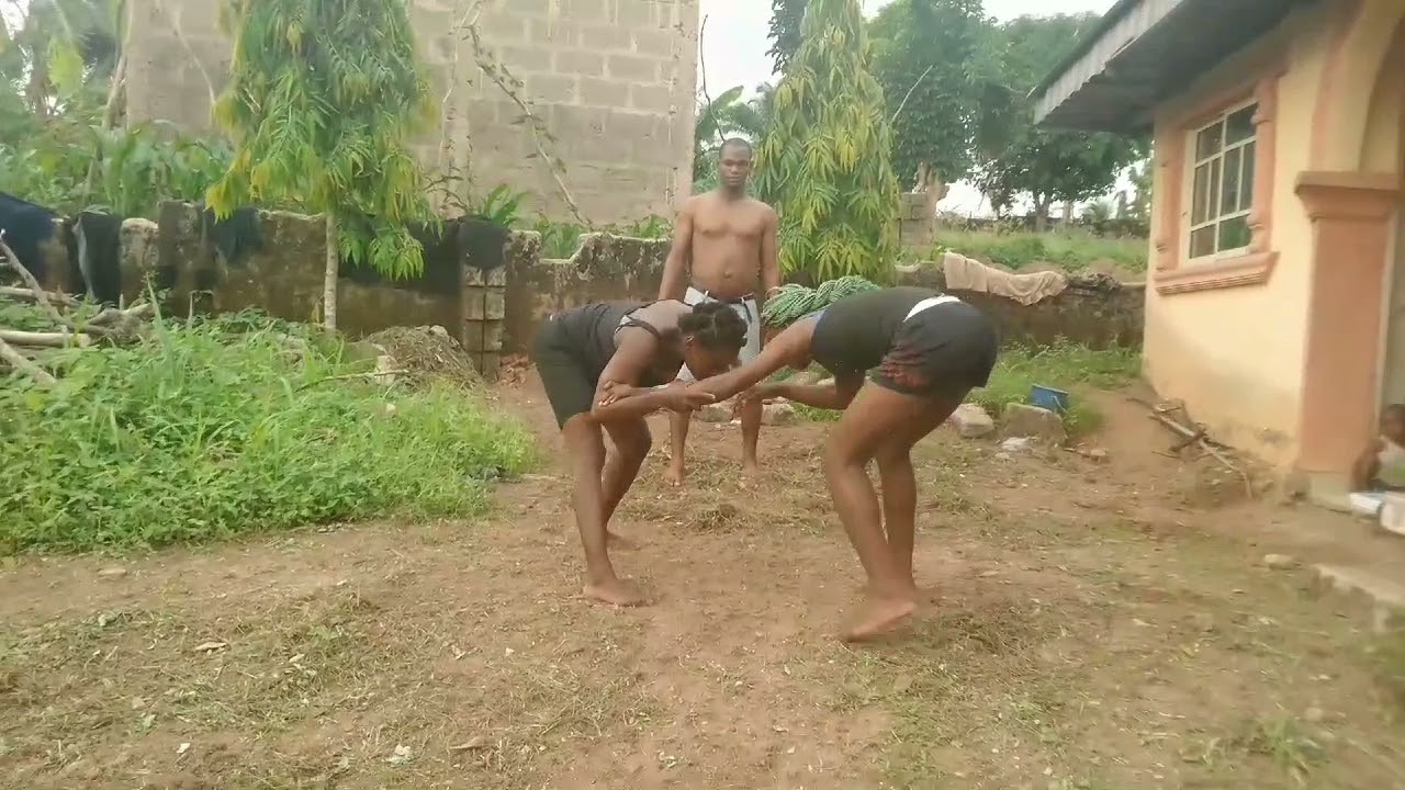 Eunice wrestling Ezinne for the first time | girls wrestling in rural Nigeria