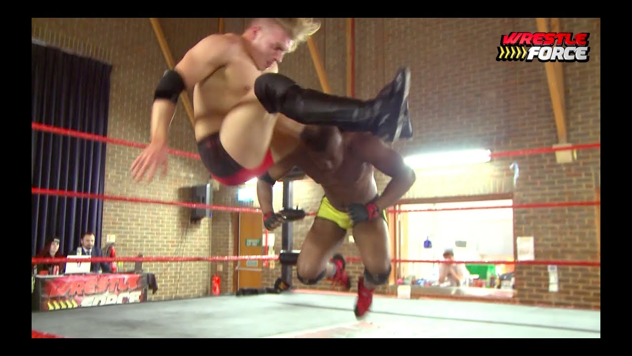 Smashing Mike vs James Toner WRESTLEFORCE Live in Woolmer Green 20.02.22 backdrop