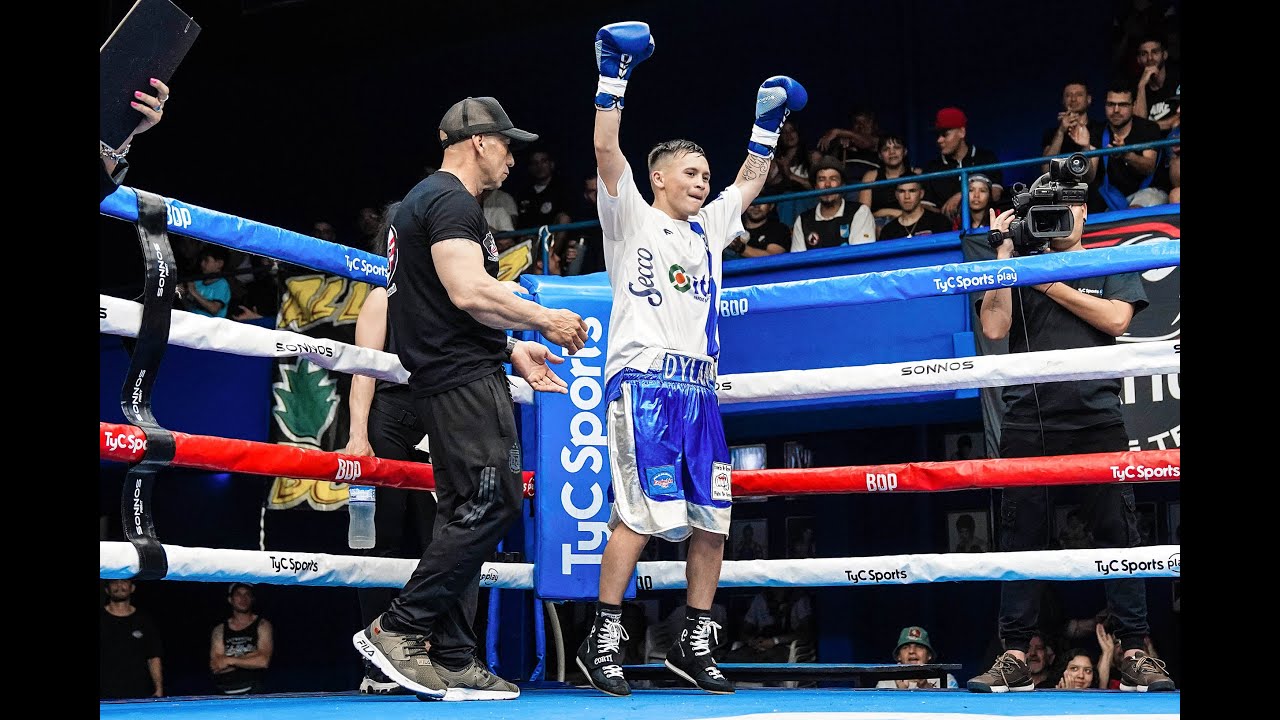 Giuliano Canónigo vs. Dylan Insaurralde - Boxeo de Primera Promocional - TyCSports Play background