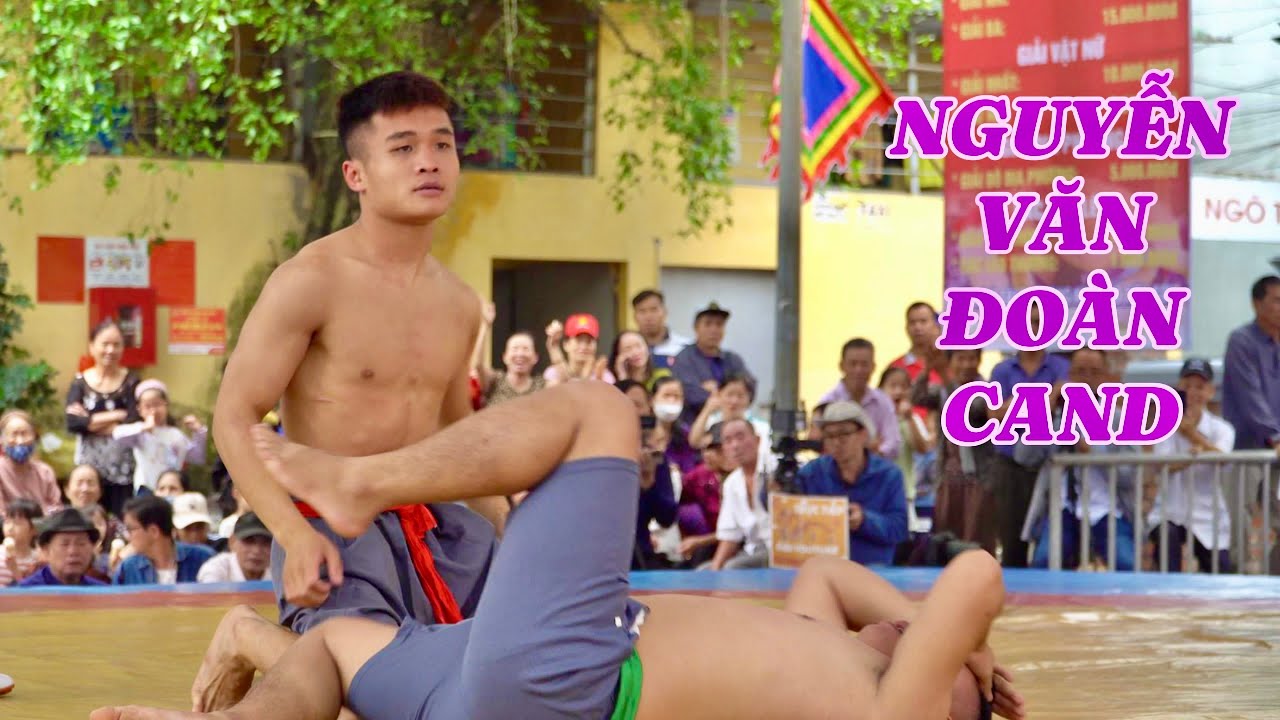 Nguyễn Văn Đoàn CAND một ô đô rất có triển vọng , Mens westing background