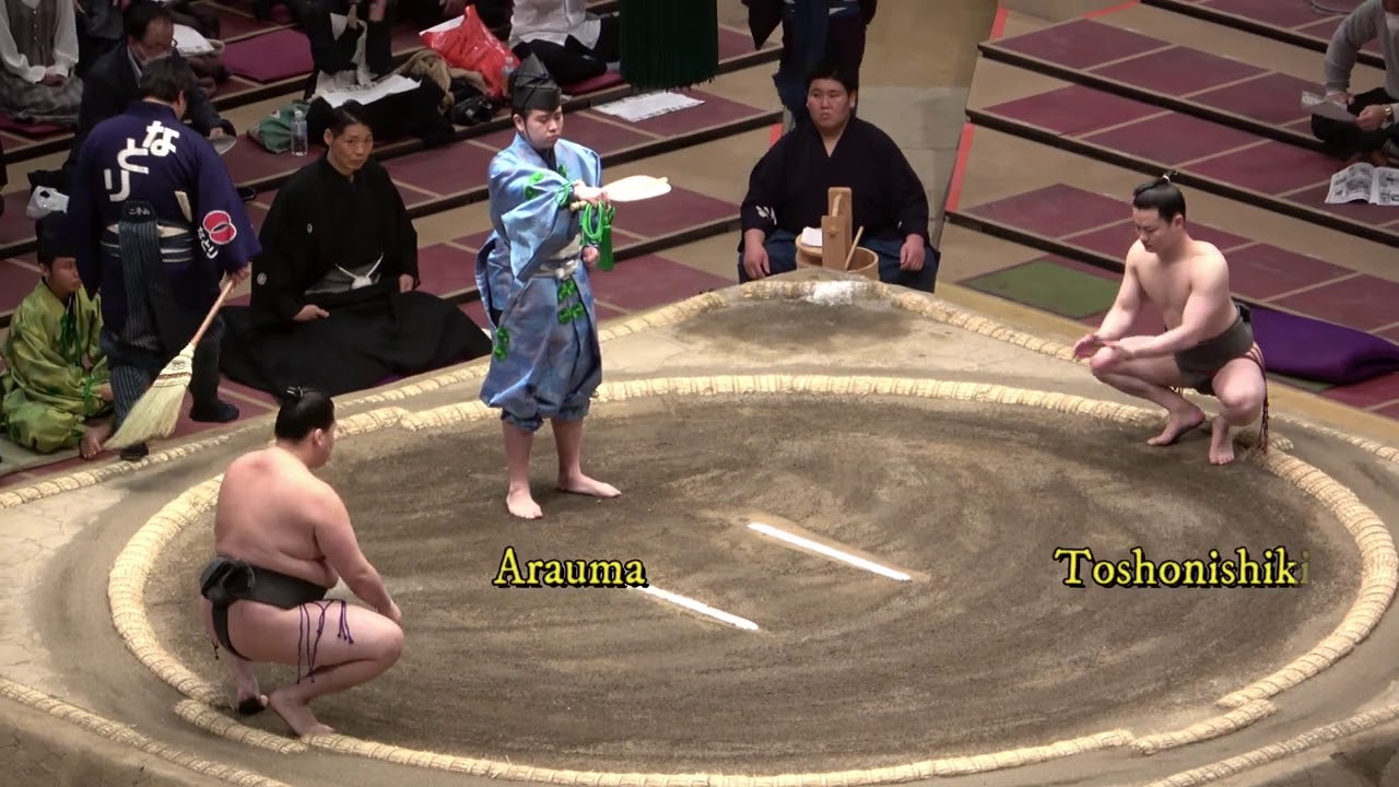 Lower division title bouts: Young dreamers v Injured realists