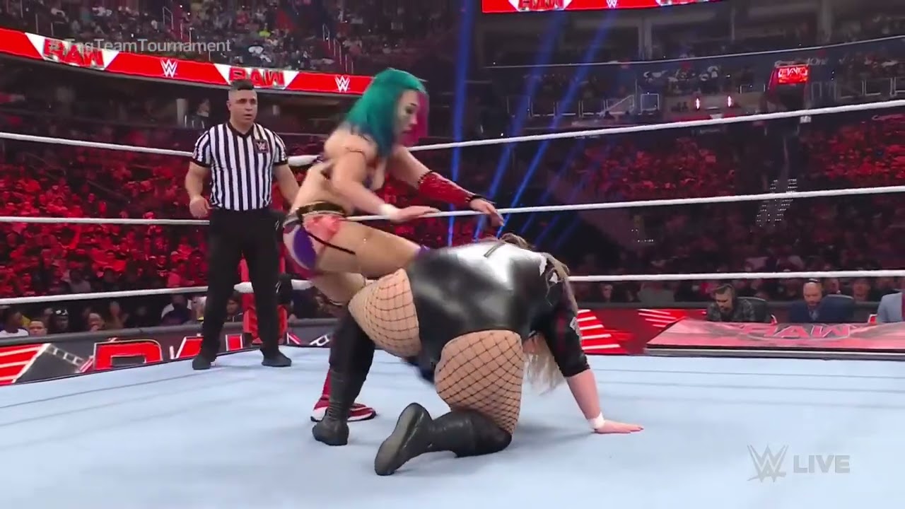 Asuka & Bliss vs Doudrop & A.S.H. – WWE Women’s Tag Titles Tournament First-Round: Raw, Aug 15, 2022 background